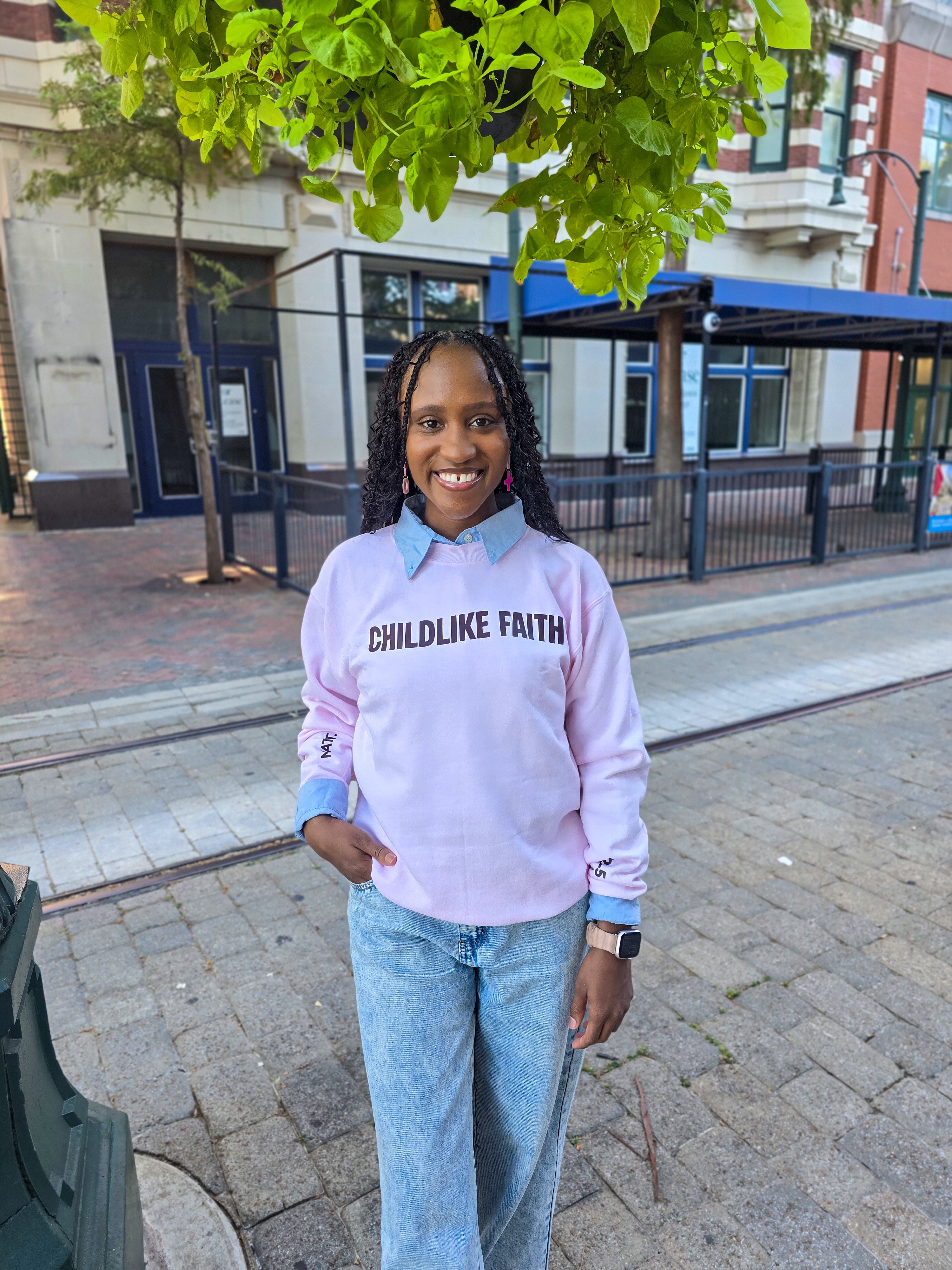 Childlike Faith Crewneck